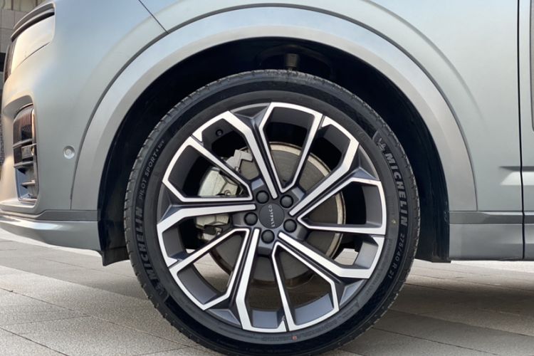 Used Lynk & Co 09 2021 2.0T Halo Six-Seater