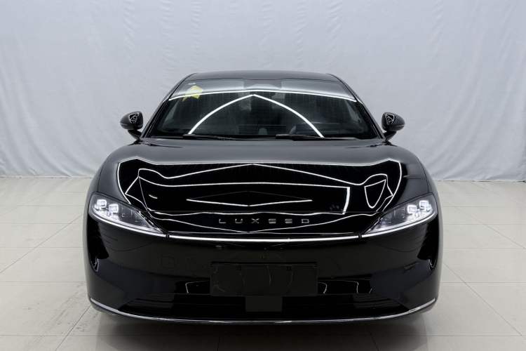 Used Hima Luxeed S7 2024 Pro Model
