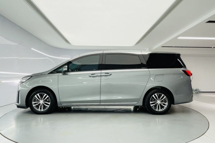 Used Buick GL8 2023 ES Lu Zun Comfort Model
