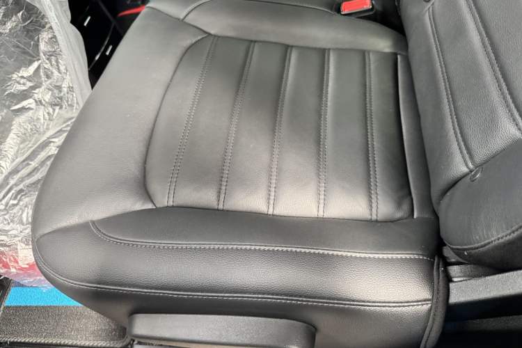 Used Ford Edge 2018 EcoBoost 245 Four-Wheel Drive Titanium 7-Seater
