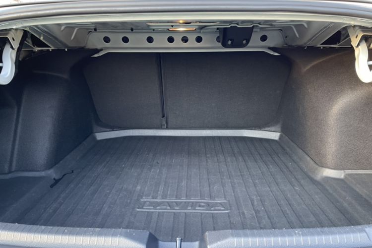 Used Volkswagen Lavida 2023 1.5L Automatic Full-Comfort Edition