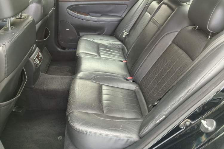 Used Hyundai Genesis 2012 3.3L GDI Prestige Edition
