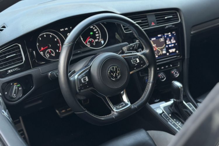 Used Volkswagen Golf 2019 280TSI DSG R-Line Model China V Standard
