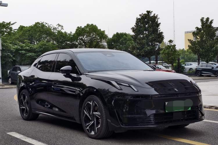 Used Lynk & Co 07 2024 EM-P 126 Long-Range Halo