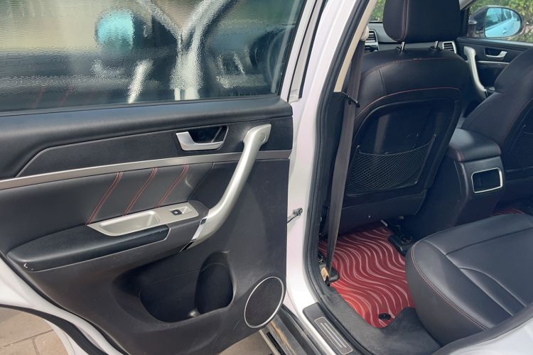 Used Haval H6 2015 Sport Edition 1.5T Automatic Two-Wheel Drive Luxury Model