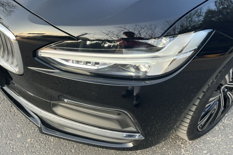 Used Volvo S90 2023 B5 Zhiyuan Luxury Edition