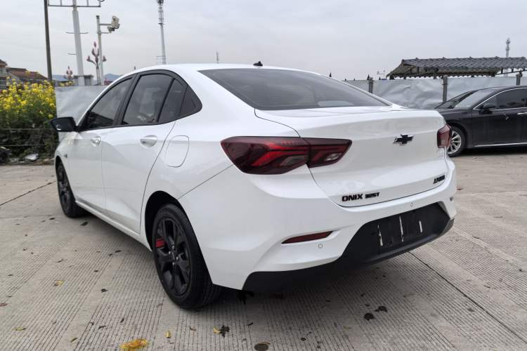 Used Chevrolet Cavalier 2020 Redline 325T Automatic Xinshang Edition China VI Standard
