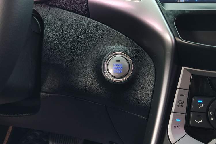 Used Hyundai Elantra (5th Generation / Langdong) 2013 1.6L Automatic Leading Model Interior 11