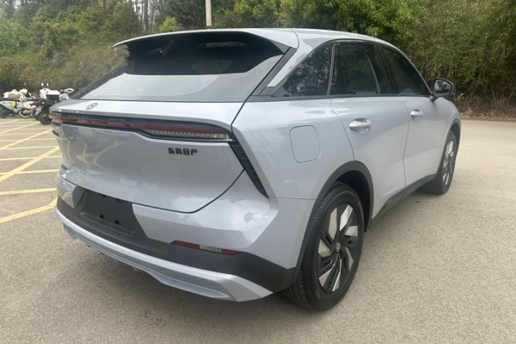 Used Venucia V DD-i 2023 60km iD Version