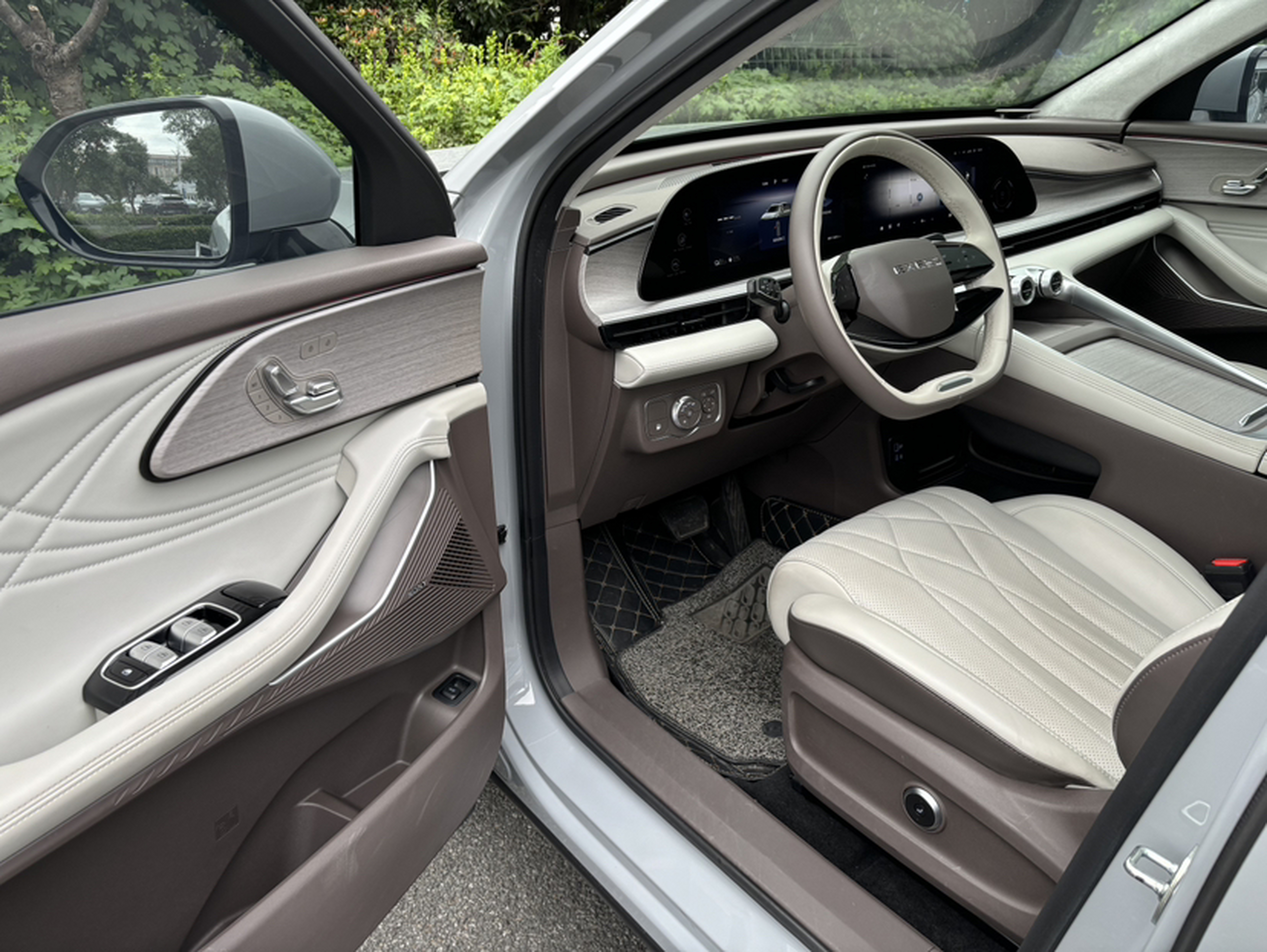 Avant de la voiture