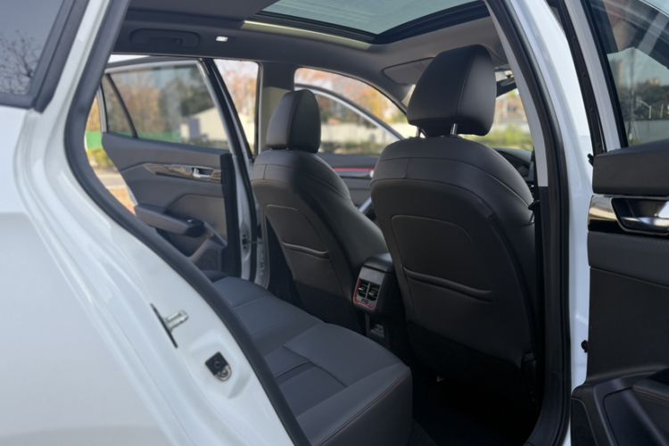 Used Dongfeng Aeolus Yixuan GS 2021 230T Automatic Star-Chasing Edition