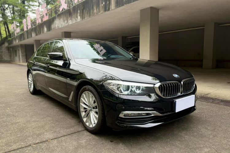 Used BMW 5 Series 2018 525Li Luxury Package