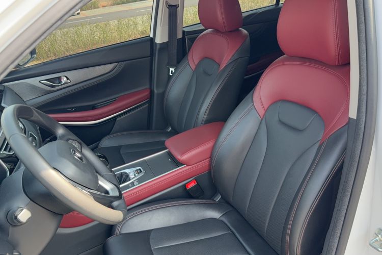 Used CHANGAN CS75 2022 Blue Whale Edition 1.5T Manual Elite Model Interior 4