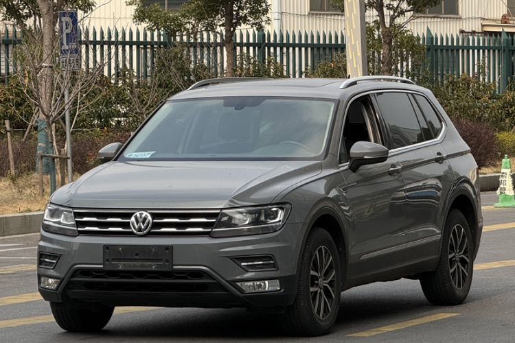 Used Volkswagen Tiguan L 2018 330TSI Automatic Two-Wheel Drive Luxury Edition Exterior 6
