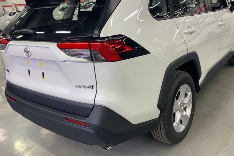 Used Toyota RAV4 2024 2.0L CVT Two-Wheel Drive Urban Edition