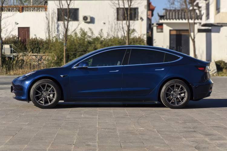 Used Tesla Model 3 2019 Standard Range Rear-Drive Upgraded Version