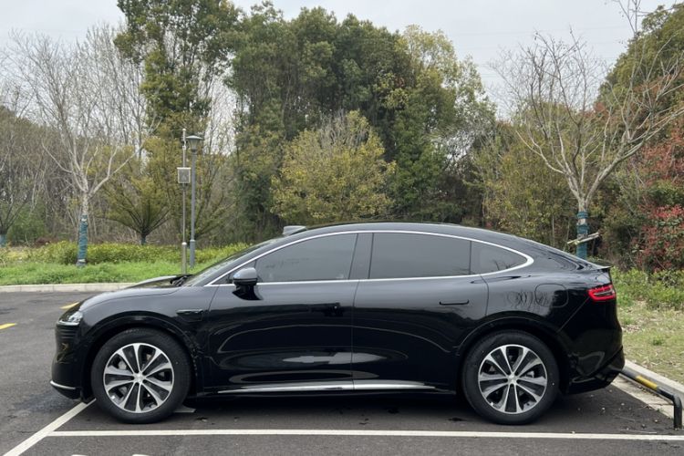 Used Hima Luxeed R7 2025 Range-Extended Version 251 km Max Exterior 6