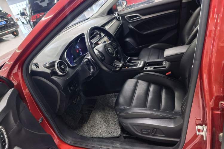 Used MG 6 2017 20T Automatic Luxury Smart Connect Version China V Standard Interior 1