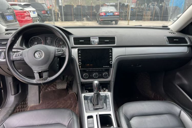 Used Volkswagen Passat 2015 1.8TSI DSG Prestige Edition Interior 1