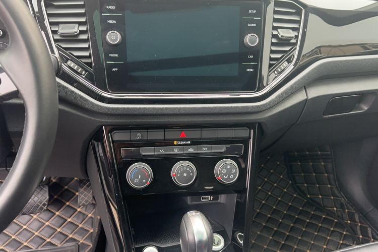 Used Volkswagen T-ROC 2018 280TSI DSG Four-Wheel Drive Comfort Version China V Standard