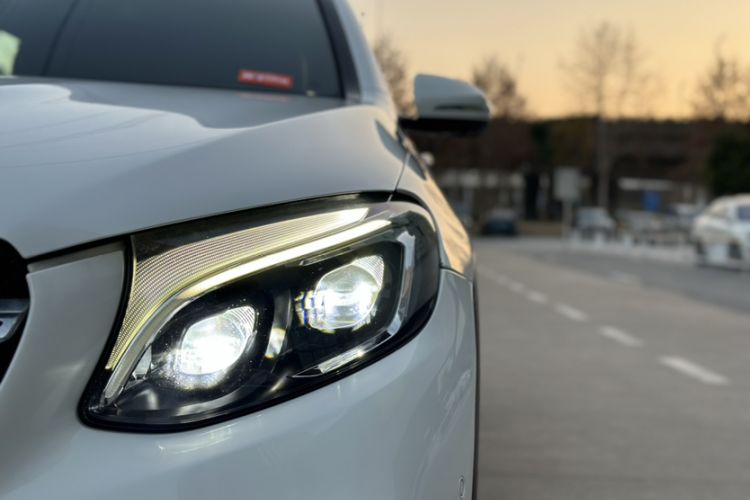 Used Mercedes-Benz GLC 2018 GLC 300 4MATIC Sport Edition
