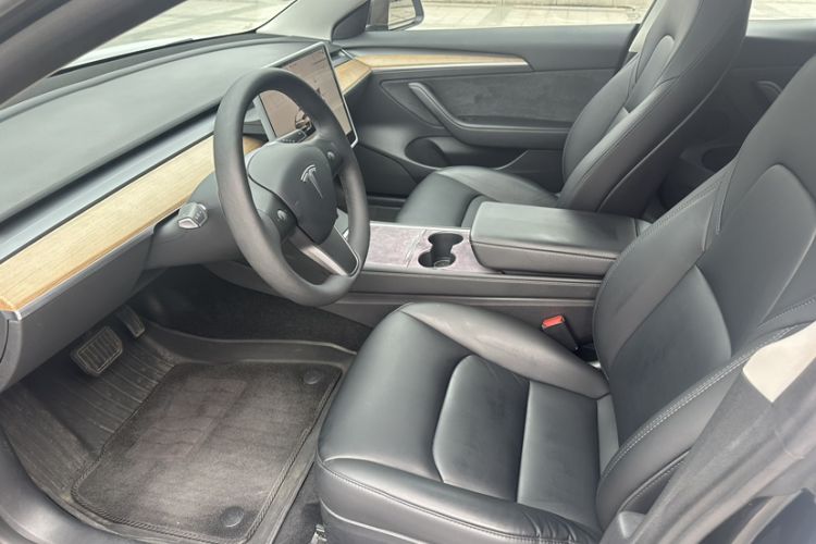 Used Tesla Model 3 2022 Rear-Wheel-Drive Version