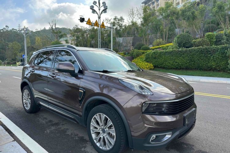 Used Lynk & Co 01 2018 2.0T Two-Wheel-Drive + Version