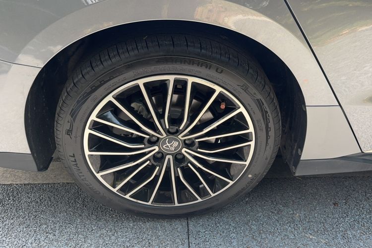 Used BYD Han 2022 DM-i 121KM Luxury Model
