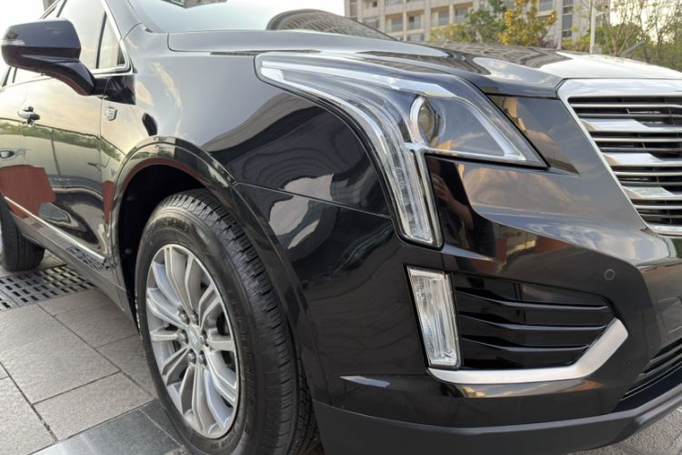 Used Cadillac XT5 2018 25T Luxury Model
