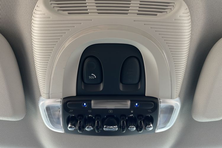 Used MINI Countryman 2019 1.5T COOPER Artist Weekend Travel Edition