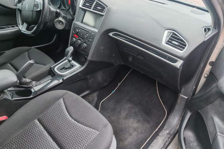 Used Citroen C4L 2015 1.8L Automatic Luxury Edition
