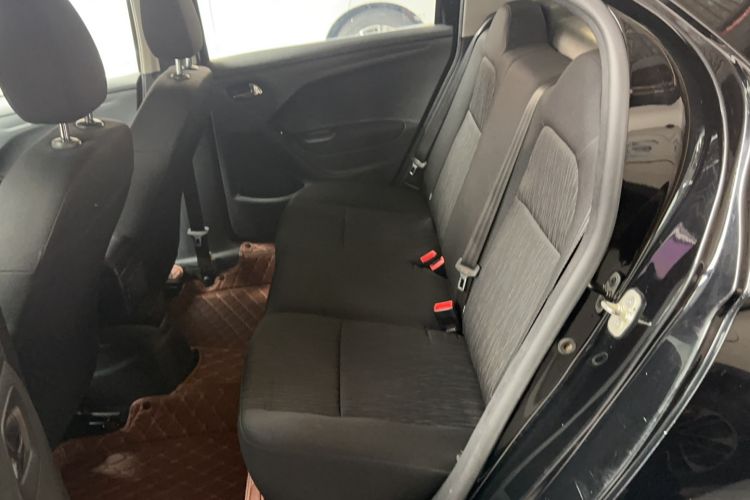 Used Citroen Elysee 2015 Zhishang Edition 1.6L Manual Fashion Model
