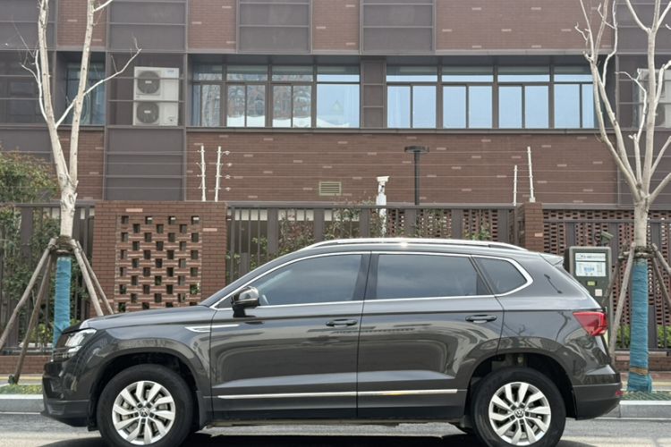 Used Volkswagen Tharu 2021 280TSI Two-Wheel Drive Trend Edition Exterior 2