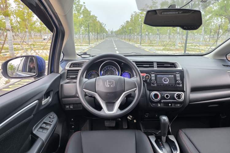 Used Honda Fit 2014 1.5L SE CVT Fashion Model