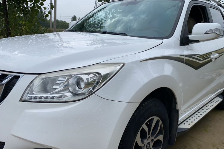 Used Haima S7 2015 Revised Version 2.0L Automatic Zongchi Trim