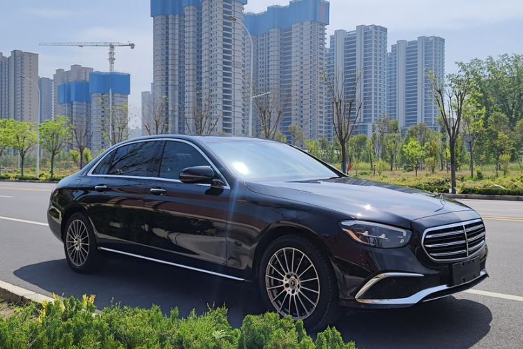 Used Mercedes-Benz E-Class 2021 E 260 L 4MATIC Exterior 2