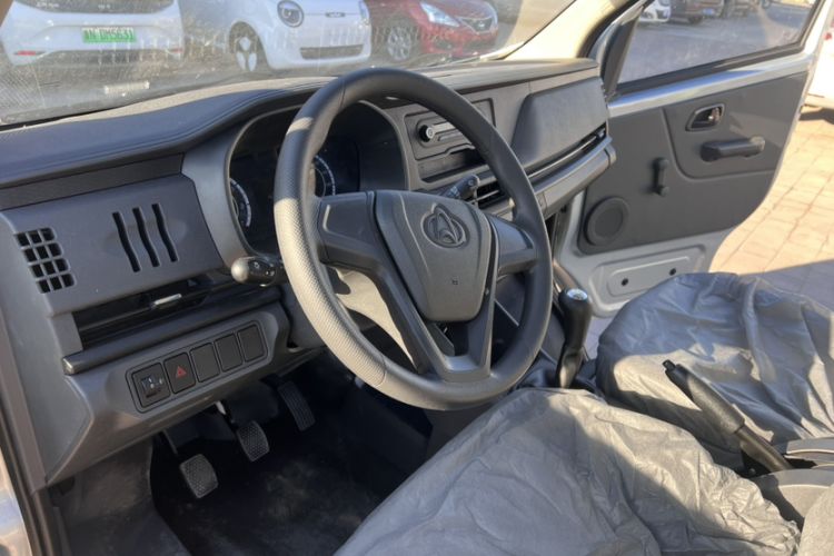 Used Chana Xingka 2024 1.5L GDI Single-Row Short-Box Cargo Truck Basic Version
