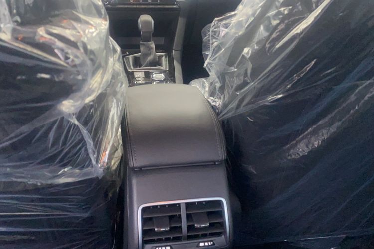 Used Peugeot 408 2022 1.6T Light-Chasing Edition
