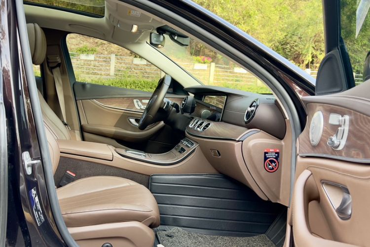 Used Mercedes-Benz E-Class 2021 Facelift E 300 L Stylish Edition
