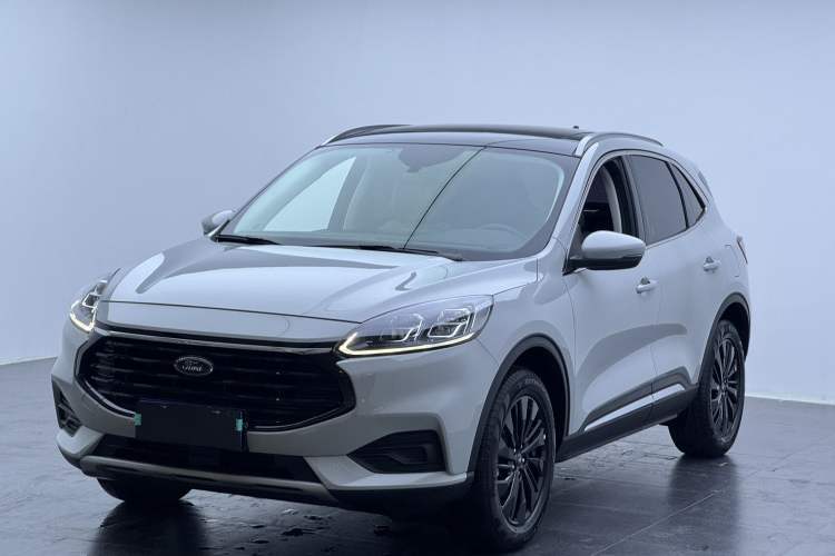 Used Ford Escape 2024 EcoBoost 245 Four-Wheel Drive Prestige Model