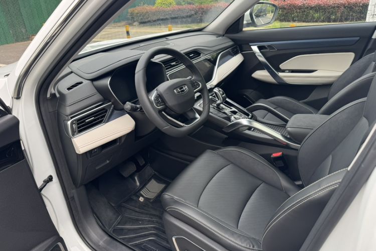 Used Geely Auto Emgrand X7 Sport 2022 Boyue X 1.8TD DCT Smart Model Interior 5