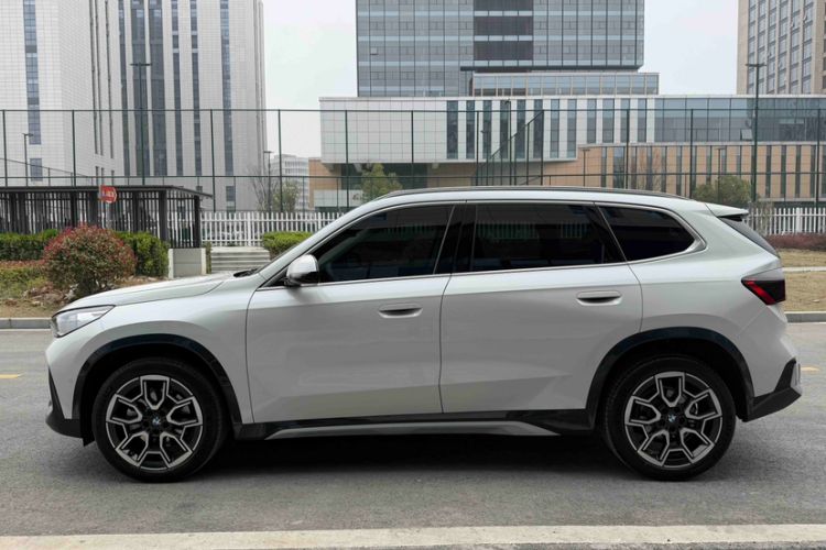 Used BMW X1 2024 sDrive25Li X Design Package Exterior 2