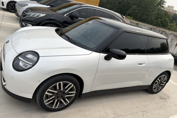 Used MINI Electric COOPER 2024 456km COOPER E Classic Edition Guazi used car, China used car export, Used car for sale, Used cars, Cheapest cars for sale