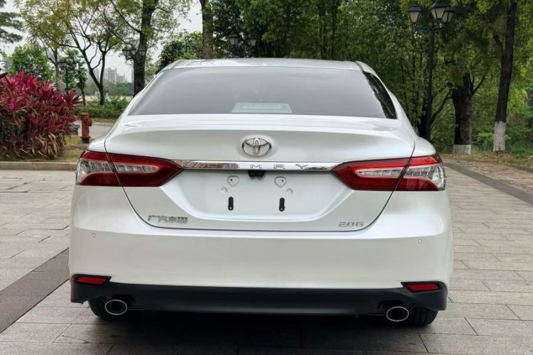 Used Toyota Camry 2019 Revised Version 2.0G Luxury Edition