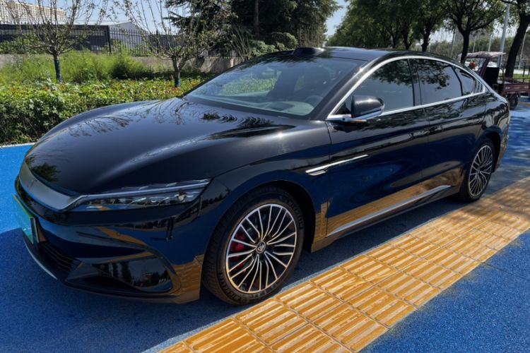 Used BYD Han 2025 EV with 701 km of Laser Radar-Enabled Intelligent Driving