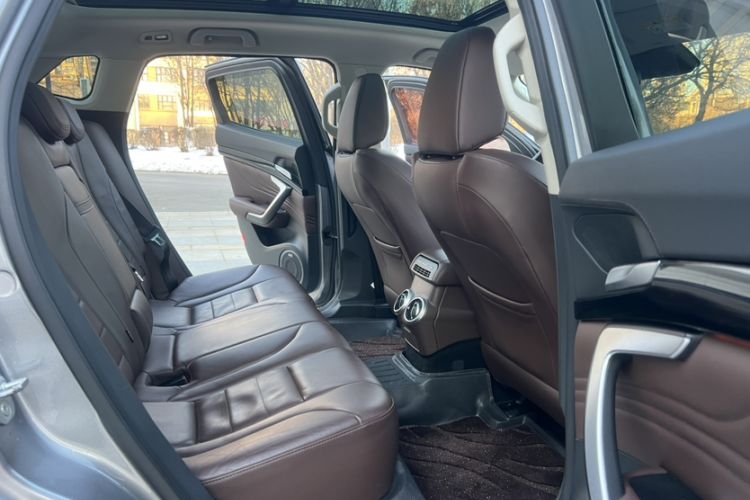 Used Wey VV7 2017 2.0T Flagship Model
