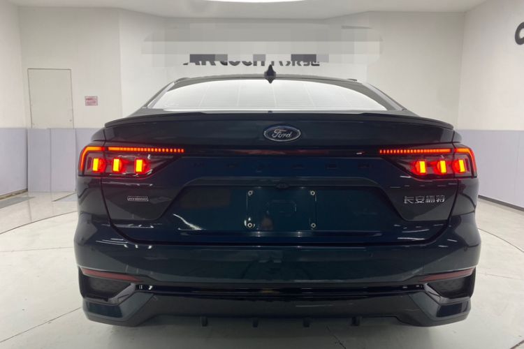 Used Ford Mondeo 2023 1.5T E-Hybrid ST-Line
