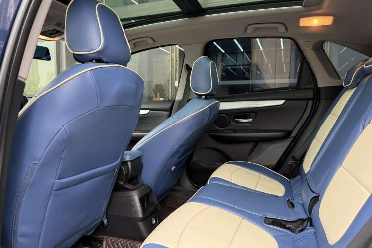 Used BMW 2 Series Active Tourer 2016 218i Fashion Model Interior 3