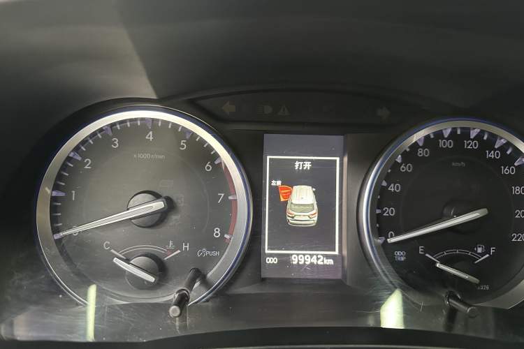 Used Toyota Highlander 2018 2.0T Four-Wheel Drive Prestige Version 7 Seats China VI Standard