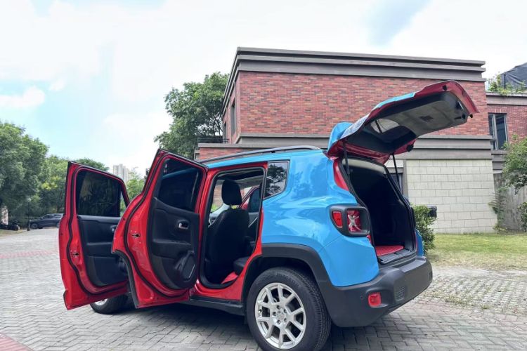 Used Jeep Renegade 2019 220T Automatic Leading Edition